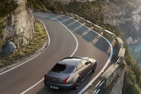 ジャガーが「XJ」の2018年モデルを日本に導入の画像