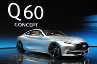 「インフィニティQ60コンセプト」（写真＝日産自動車）
    