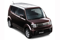 「MRワゴン ECO-Xセレクション」
写真のボディーカラーはアーバンブラウンパールメタリックとシルバーの2トーン。