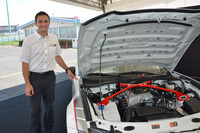 現在は、アメリカのトップカテゴリーでマツダプロトタイプのドライバーを務めるトム・ロング氏。彼もまた「MX-5 CUP」の卒業生だ。