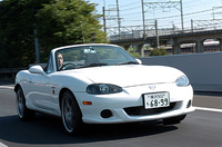 マツダ・ロードスターターボ（6MT）【ブリーフテスト】の画像