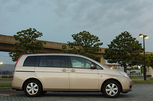 【スペック】全長×全幅×全高＝4610×1695×1640mm/ホイールベース＝2785mm/車重＝1400kg/駆動方式＝FF/1.8リッター直4 DOHC16バルブ（132ps/6000rpm、17.3kgm/4200rpm）/価格＝189万円（テスト車＝231万1050円）