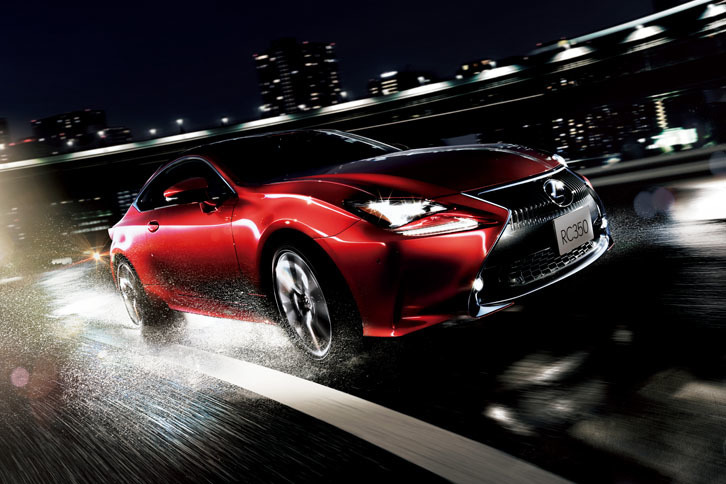 「レクサスRC350“バージョンL”」