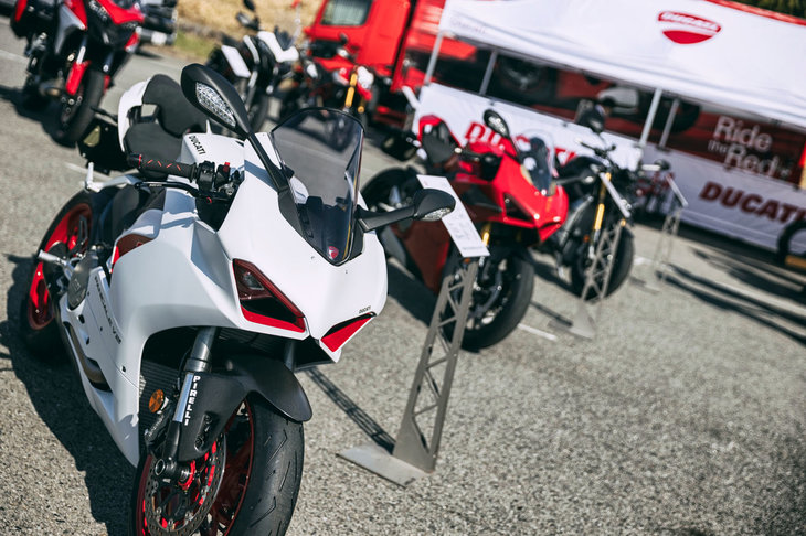 ドゥカティ・パニガーレV2