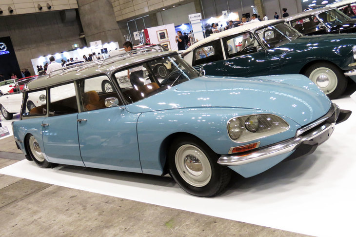 シトロエンID19ファミリアーレ（1968年）／アウトニーズ