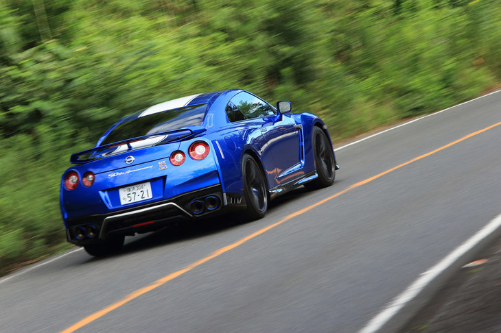 誕生から今年で12年を迎える「日産GT-R」。第1世代や第2世代のGT-Rのように、やがては物語や味などでも語られるクルマになるのかもしれない。