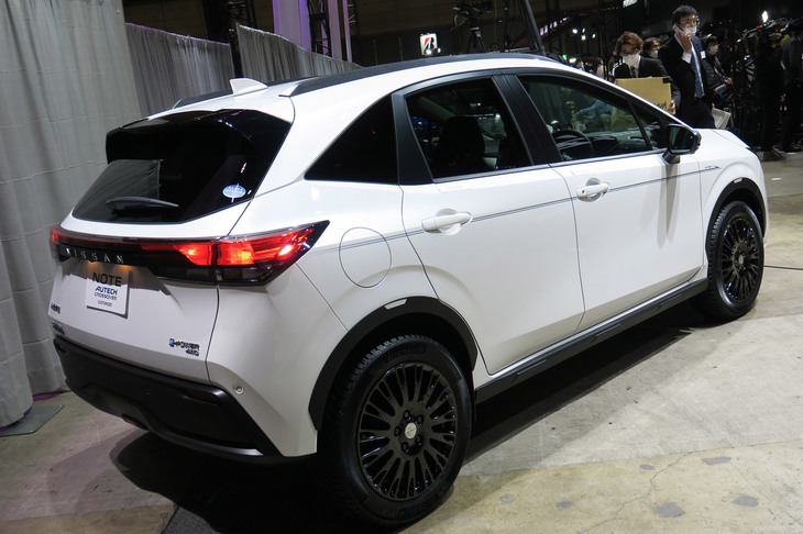 日産ノート オーテック クロスオーバー カスタマイズド