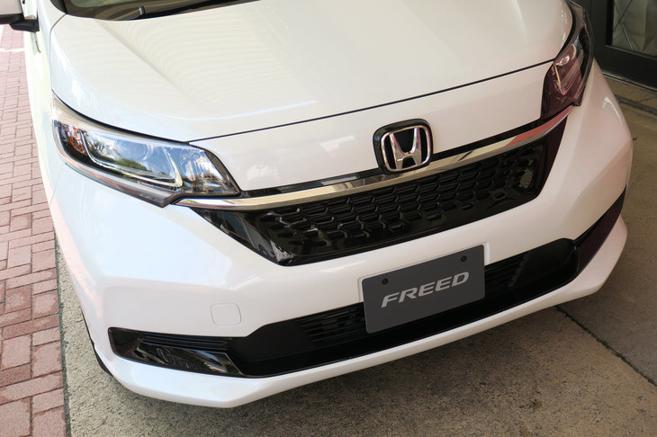 ホンダ・フリードG（FF）（フロントマスク）