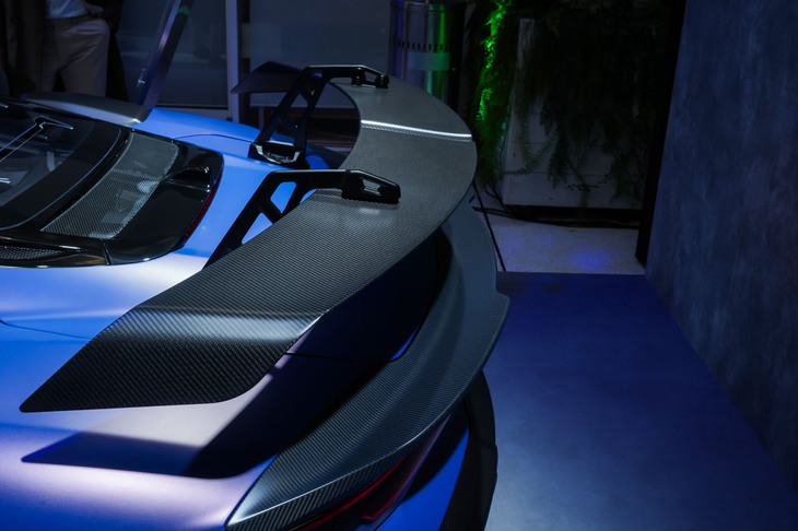 マセラティGT2ストラダーレ（リアウイング）