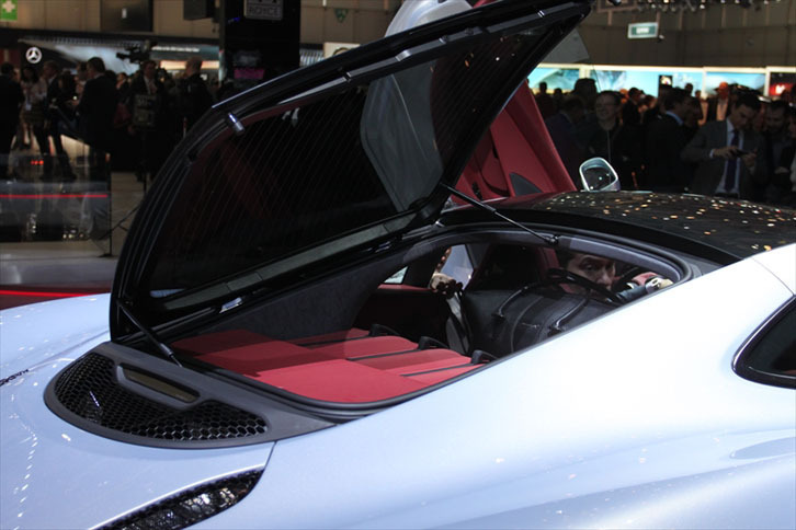 マクラーレン570GT