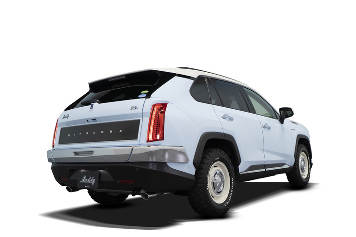 今回の一部改良で、アルミホイールの塗装色と意匠の変更が行われた。