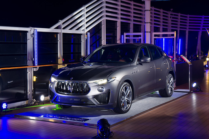 「マセラティ・レヴァンテGTS」