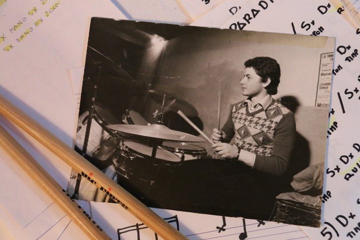 1970年代初頭、仲間とバンドを結成していたころのジャンニさん。