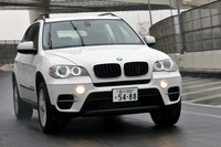 BMW X5 xDrive35d ブルーパフォーマンス（4WD/8AT）