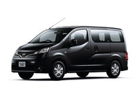 日産、「NV200バネット」のワゴングレードを拡充