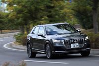 コーナリング性能を高めるため、「SQ2」にはクイックなギアレシオのプログレッシブステアリングや、ブレーキ式のベクタリング機構などが装備される。