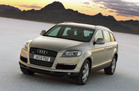 アウディ、コンパクトSUV「Q5」の生産を発表