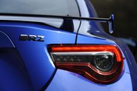 リアコンビネーションもフルLED式。