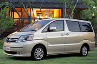 「トヨタ・アルファードハイブリッド」をよりクリーンに改良