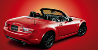 スペシャルカラーのマツダ・ロードスター発売の画像