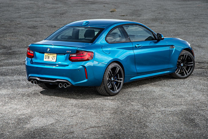 ボディーサイズは全長4475×全幅1855×全高1410mm（日本仕様）。2世代前のE46型「M3」に近いサイズだ。