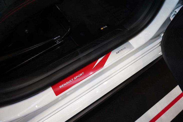 ルノー・メガーヌR.S.トロフィーR