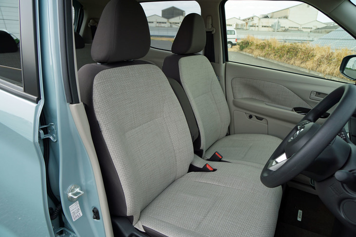 日産デイズX（フロントシート）
