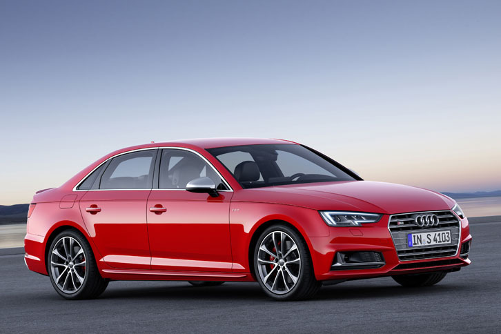 アウディS4（エクステリア）