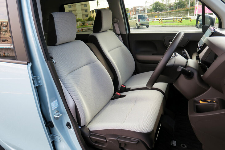 ホンダN-WGN L（フロントシート）