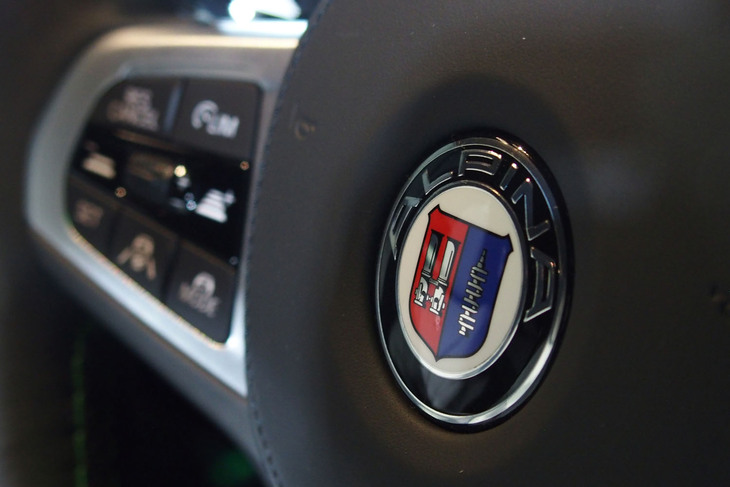 BMWアルピナB4グランクーペ（エンブレム）