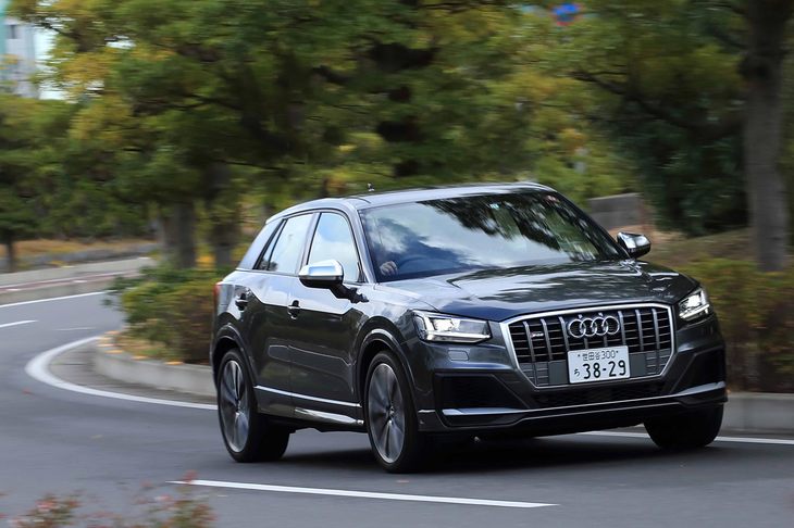 コーナリング性能を高めるため、「SQ2」にはクイックなギアレシオのプログレッシブステアリングや、ブレーキ式のベクタリング機構などが装備される。