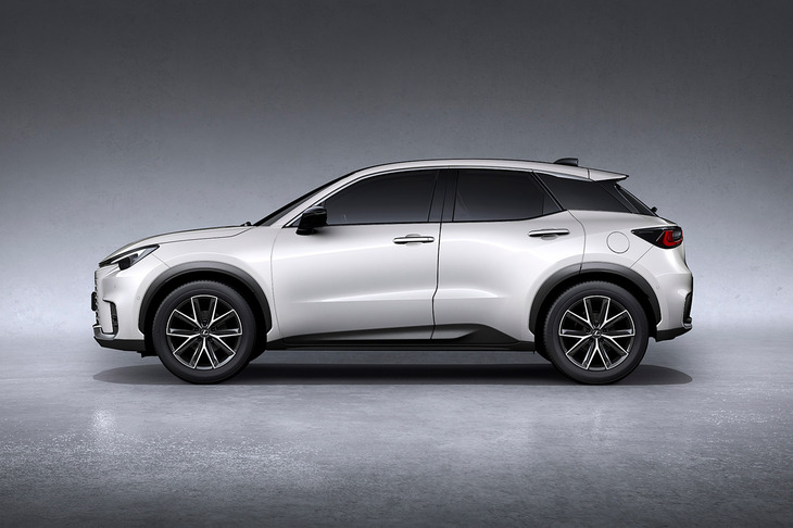 レクサスLBXプロトタイプ（ボディーカラー：ソニッククオーツ）