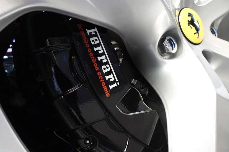 フェラーリ12チリンドリ（フロントブレーキキャリパー）