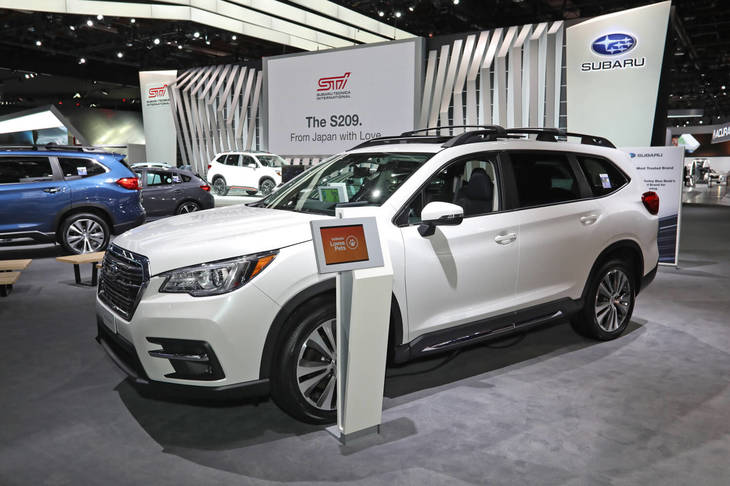 スバル・アセント