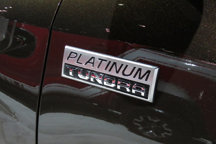 トヨタ・タンドラ プラチナム