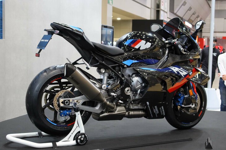 BMW M1000RR