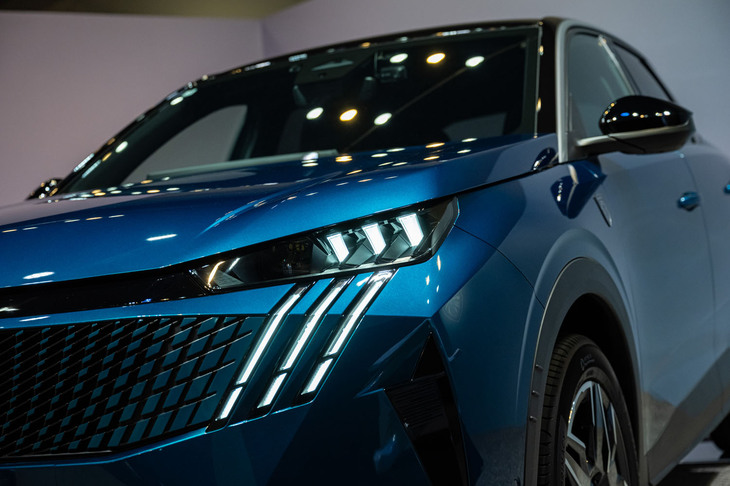 プジョー3008（フロントマスク）