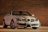 メルセデスSLKが本国でマイナーチェンジ
