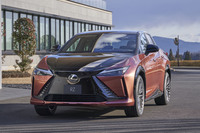 「レクサスRZ」が鮮烈デビュー　ブランド初のBEV専用モデルの画像