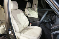 トヨタが高級ミニバンの新型「アルファード／ヴェルファイア」を発売の画像