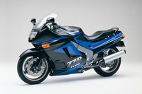 カワサキZZR1100（C型）