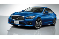 「日産スカイライン」に誕生60周年を祝う特別仕様車