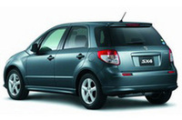 スズキの世界戦略車、新型コンパクトクロスオーバー「SX4」発売の画像