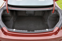 トランクルーム容量は460リッター。