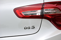2011年の上海モーターショーで世界初公開された「DS 5」。当時はDSがブランドとして独立していなかったので「シトロエンDS5」という車名が与えられていた。