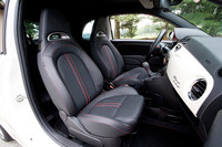 フィアット500アバルト（FF/5MT）【海外試乗記】の画像