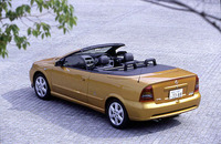 オペル・アストラカブリオ（4AT）【試乗記】の画像