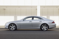 もっとも長いBピラーは、約30cmにすぎない。