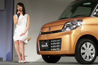 メインターゲットは、軽ハイトワゴンオーナーの約6割を占めるという女性ユーザー。CMキャラクターには女優の堀北真希さん（写真）を起用する。