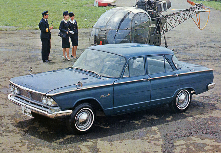 1964年「プリンス・グロリア6」。スタンダード仕様のボディーに2リッター直6 SOHCエンジンを積んだレアなグレード。